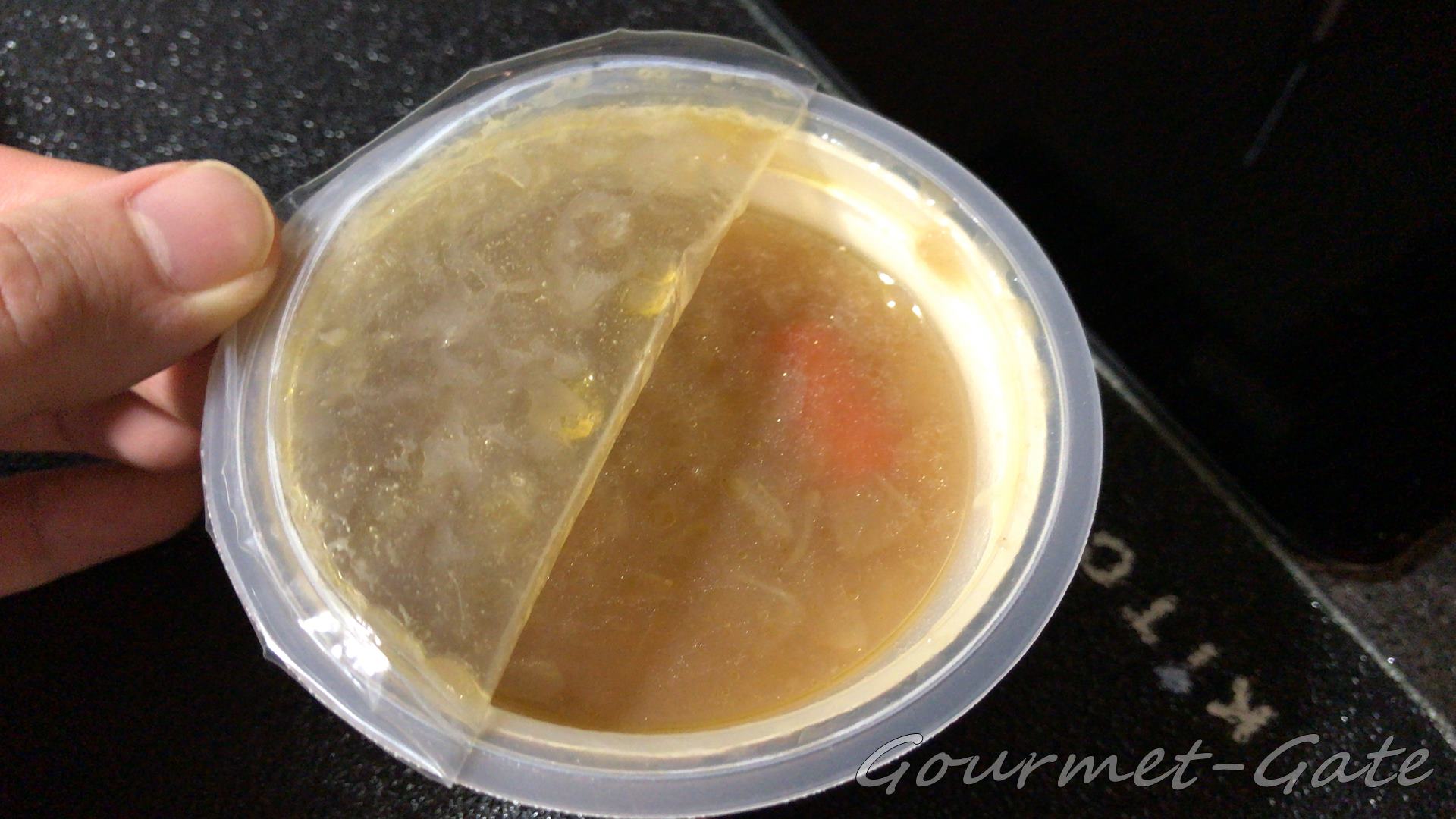 モンマルシェのカップスープは電子レンジで作る