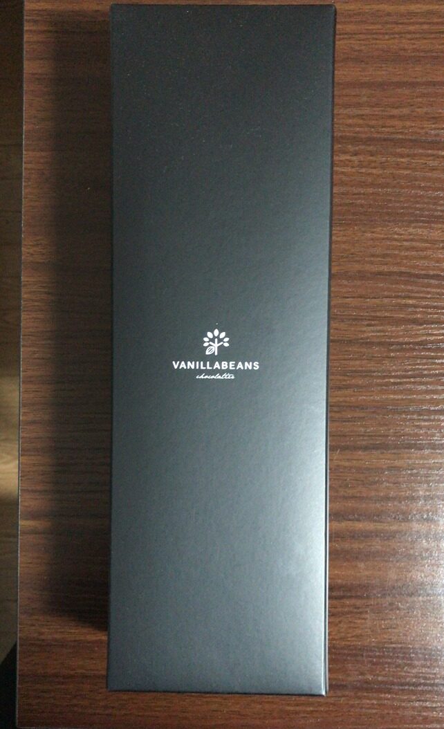 VANILLLA BEANSの化粧箱