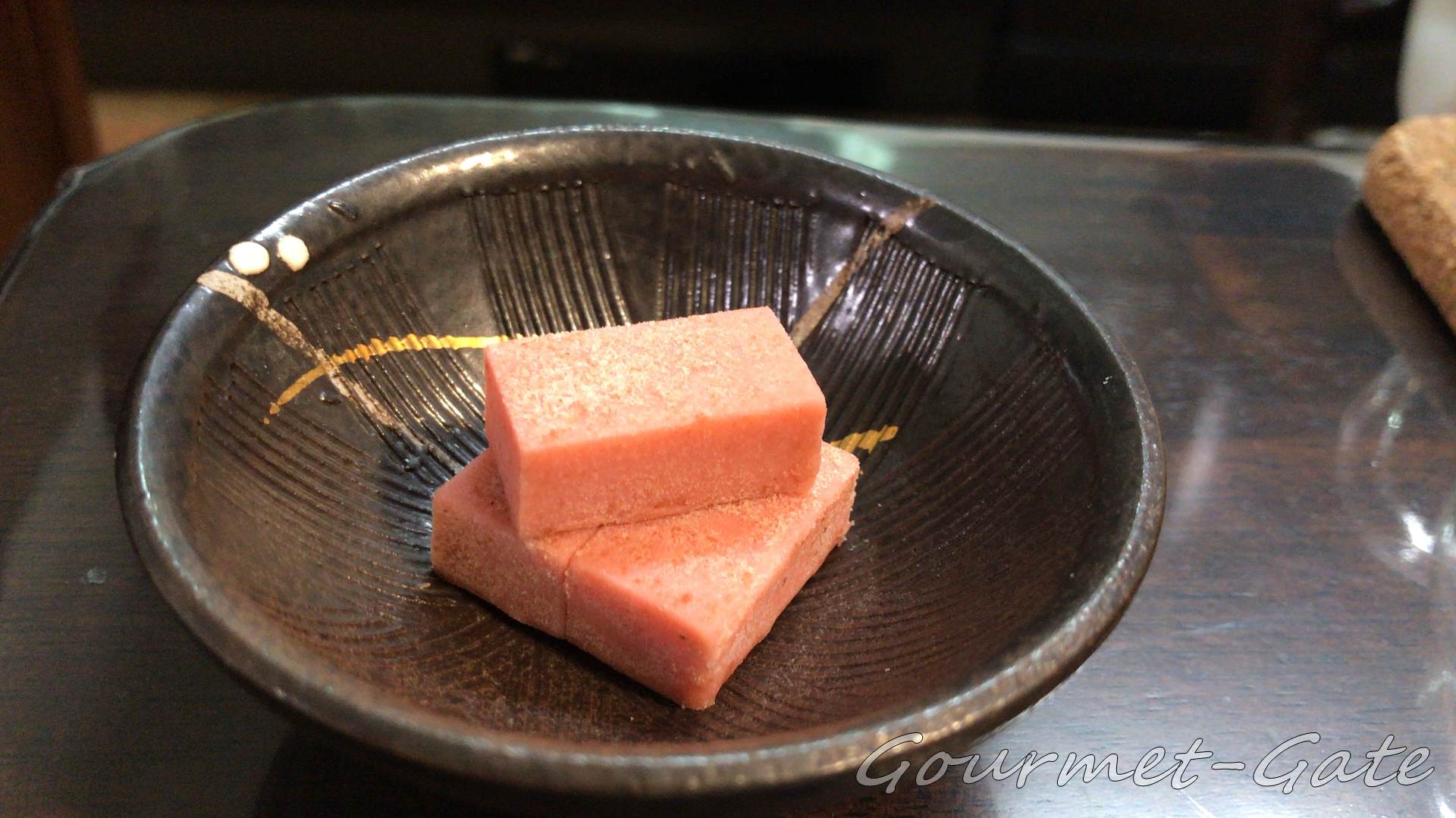 良平堂の生ちょこを盛り付け