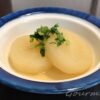 茅乃舎だしで大根を煮る