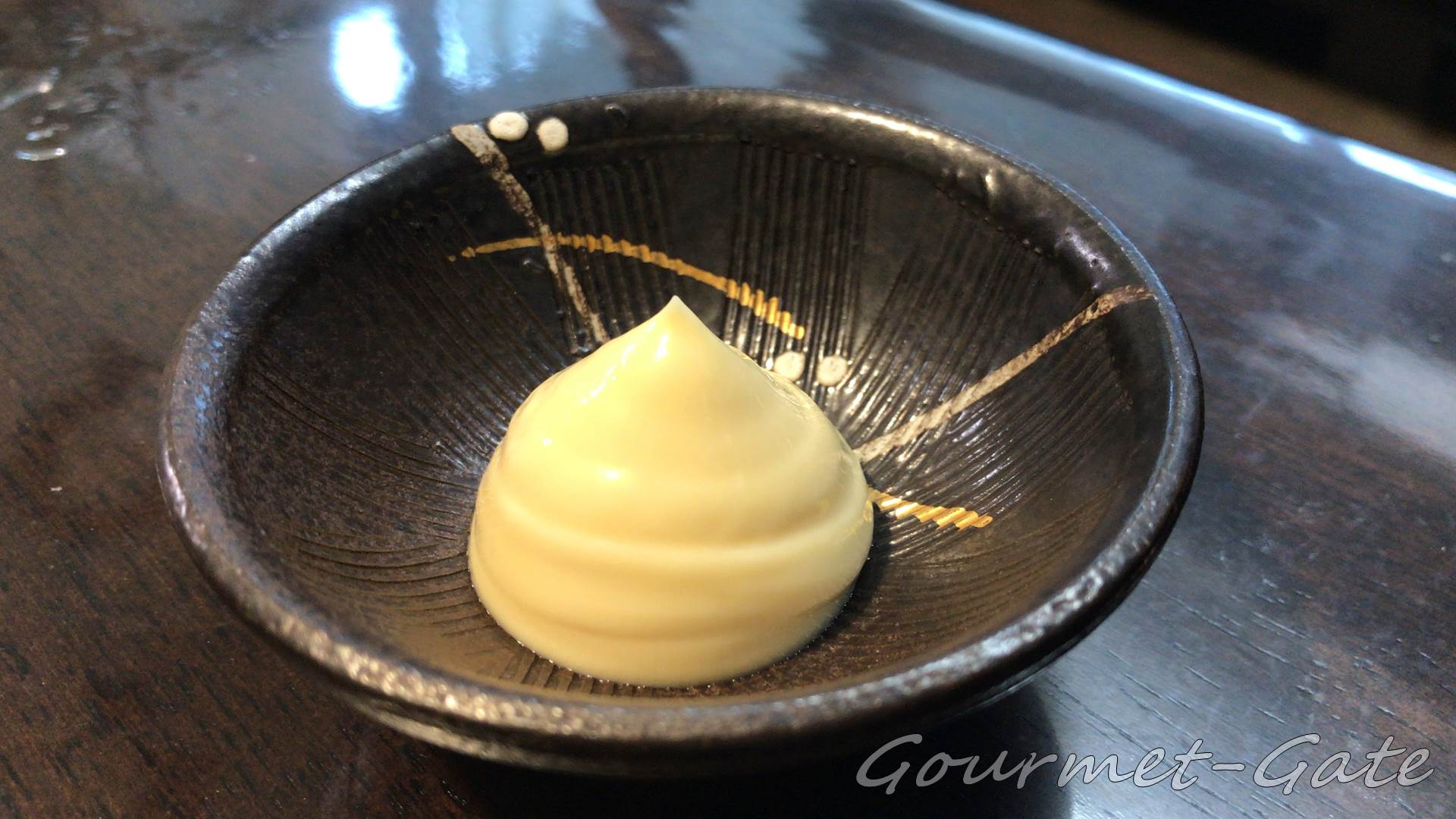 セイアグリーマヨネーズを取り出した