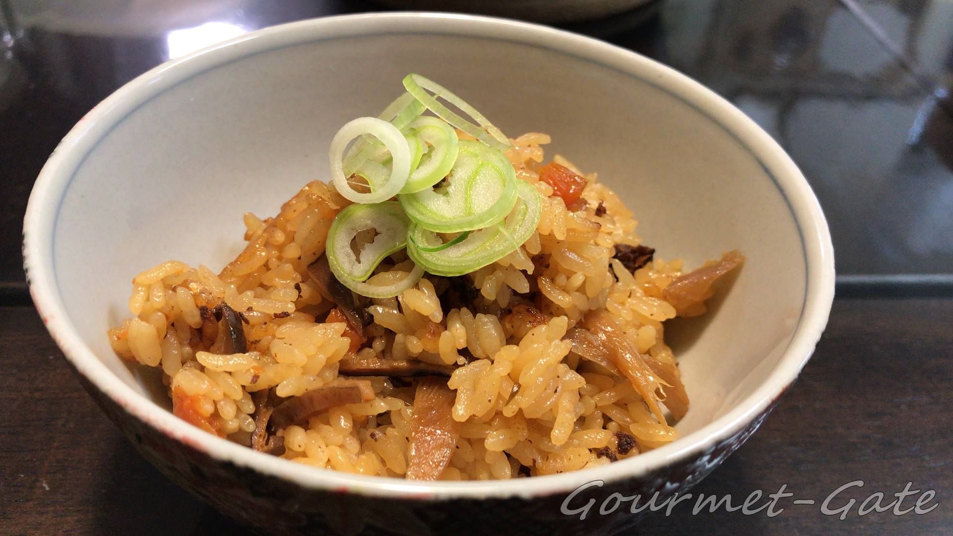 牛炊き込みご飯にはネギが合う