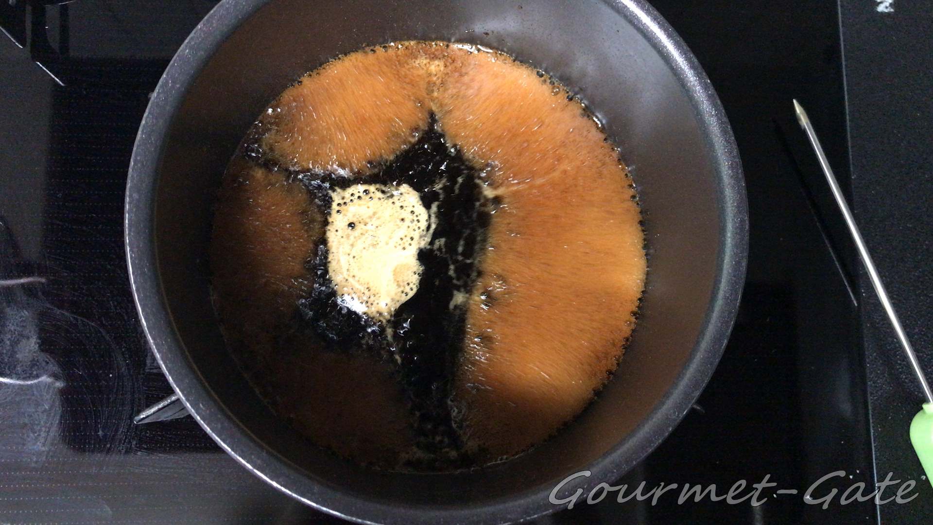 砂糖を入れた醤油は想像以上に焦げやすい