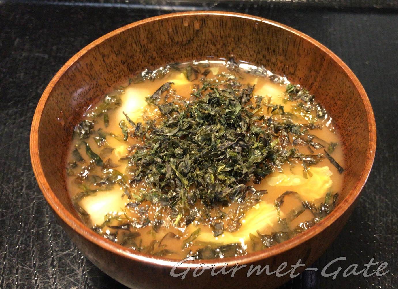 バラ干し海苔を味噌汁に