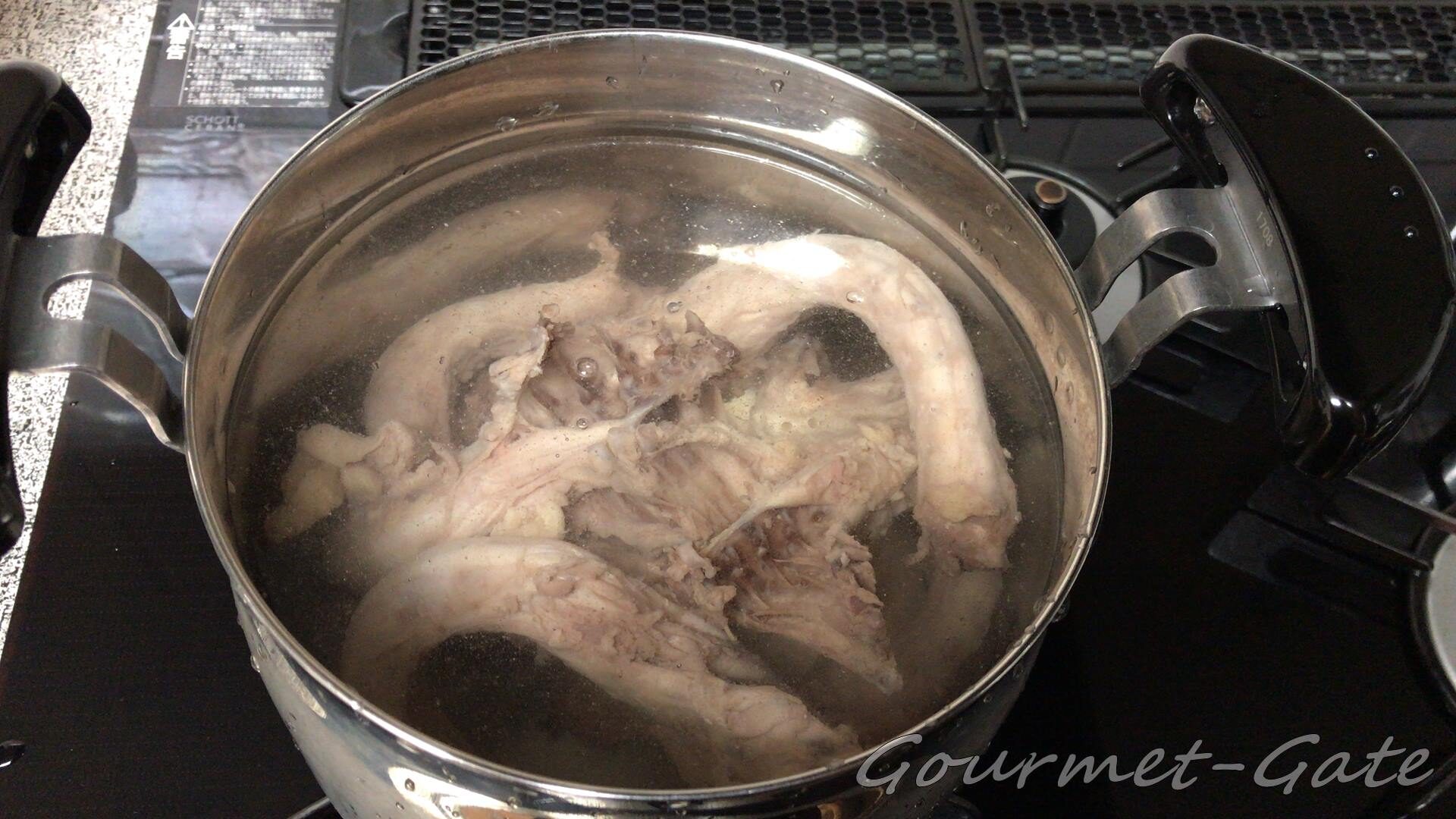再度、水を入れて加熱