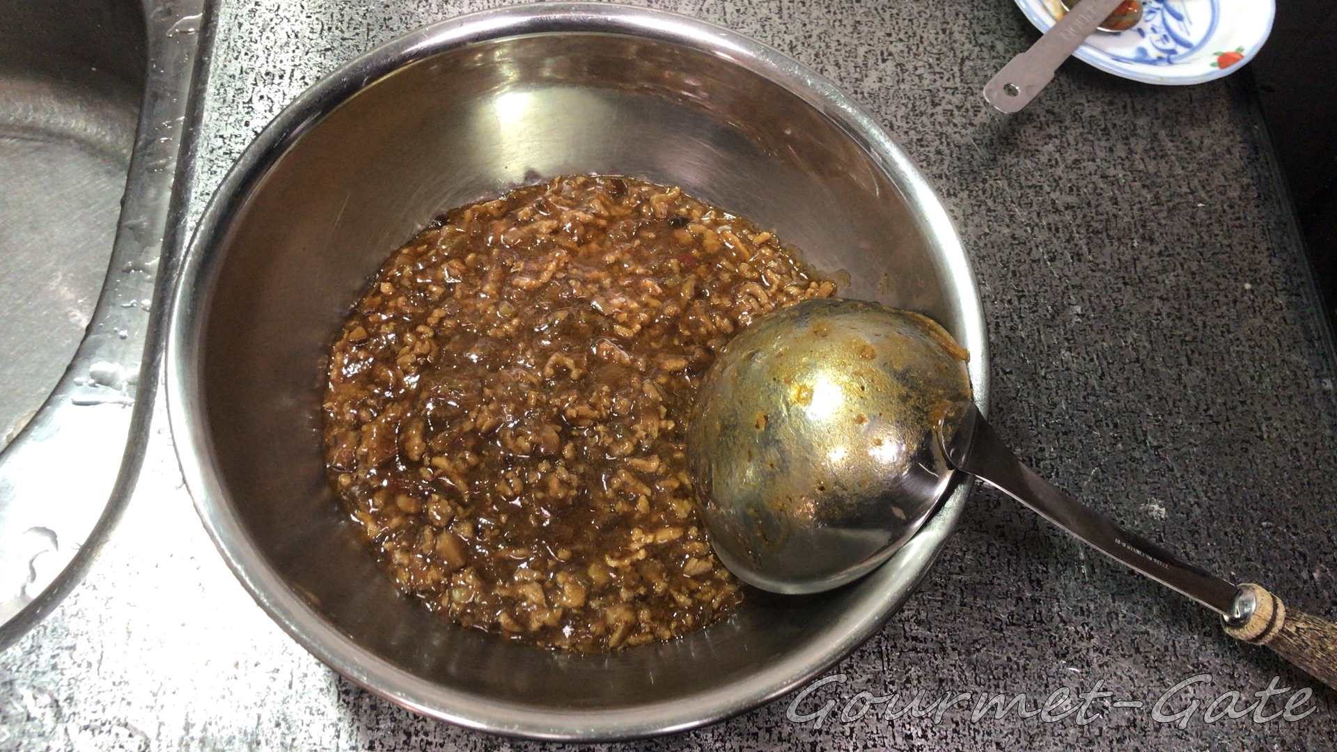 大量調理した麻婆の素は小分けして冷凍すれば簡単に豊かな食卓に