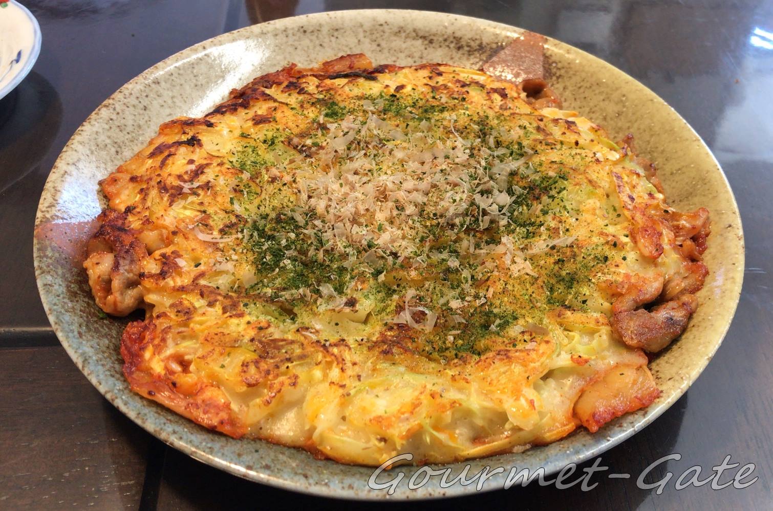 キムチお好み焼き、もはやチヂミ