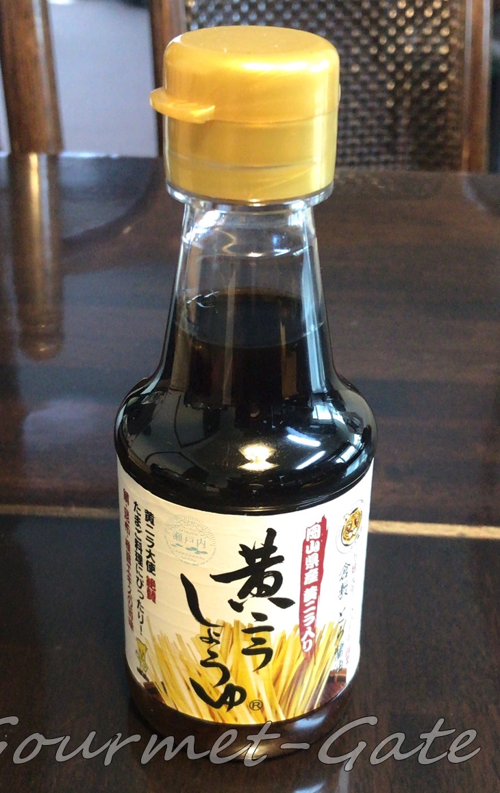 黄ニラしょうゆ、とら醤油、瓶、ラベル