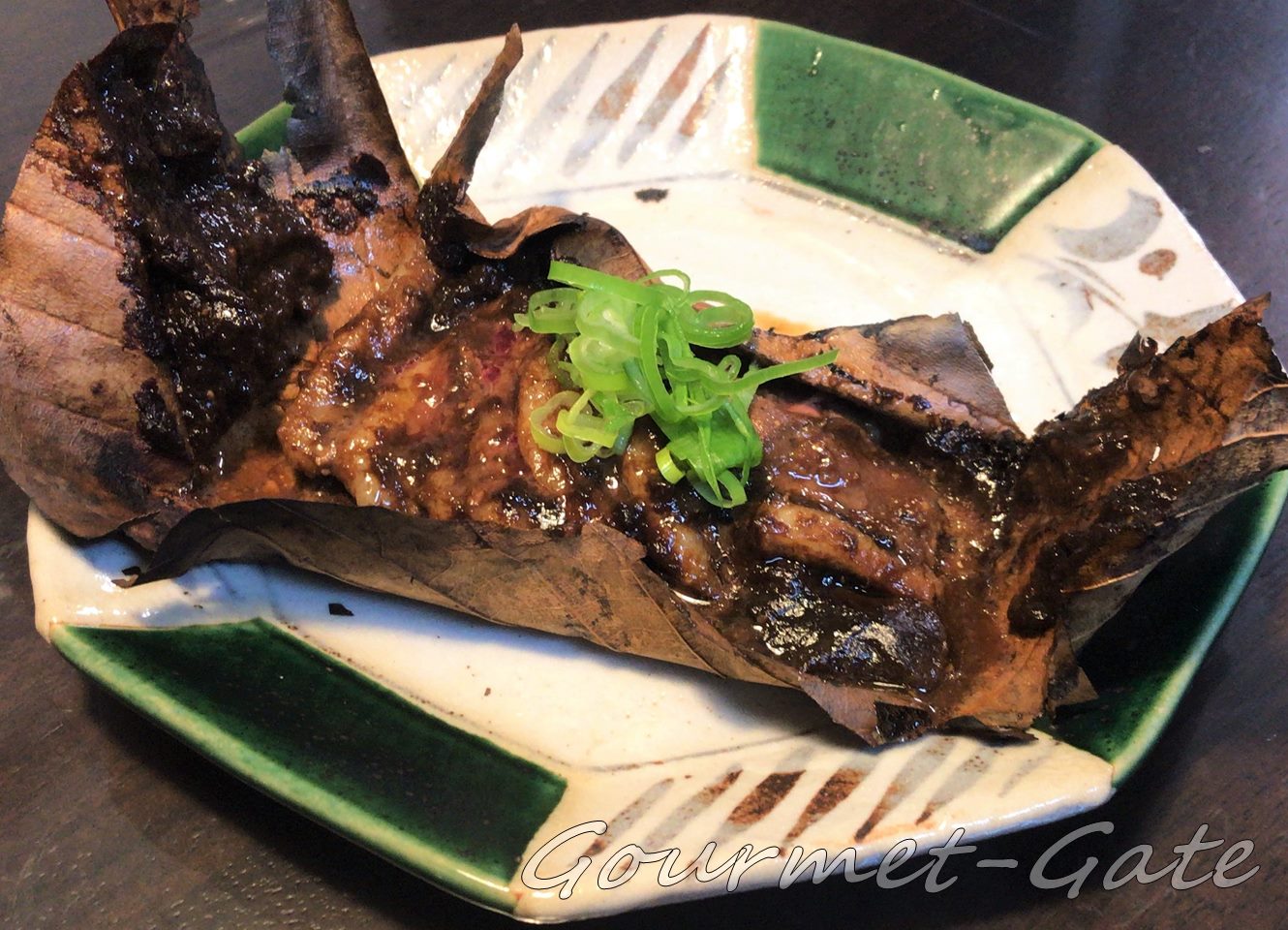 鴨肉で朴葉味噌、当然うまい、山の幸
