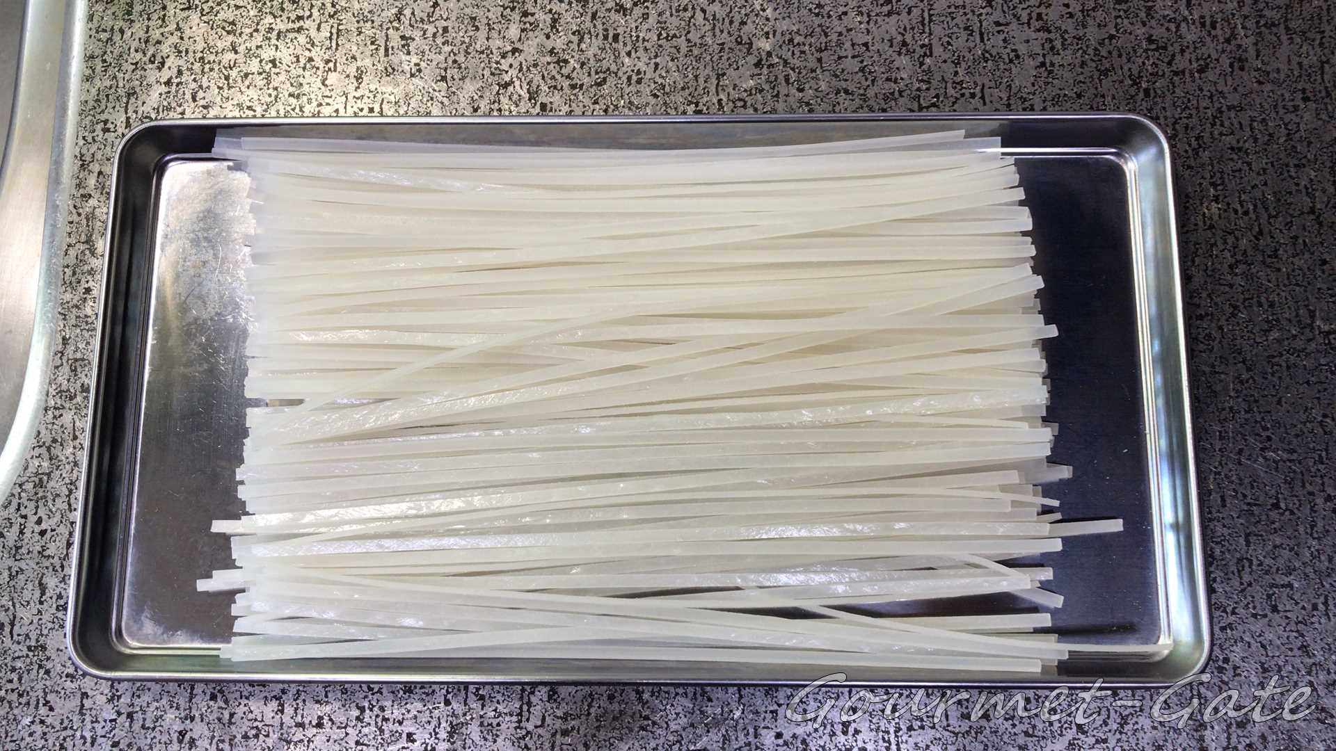 キレイな麺帯のこまち麺