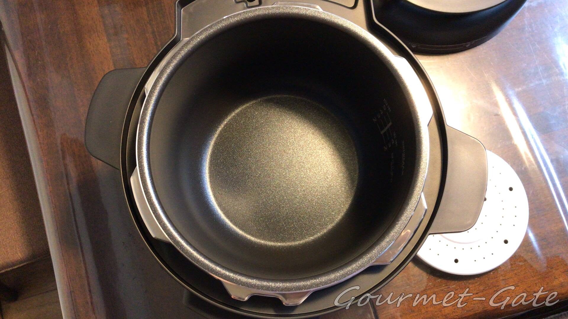 テフロン加工の鍋