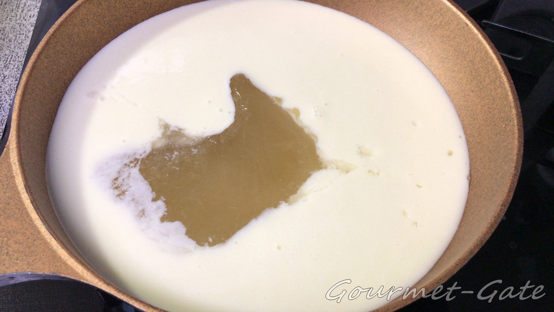 凍ったチキンブイヨンで一気に冷却、色々便利