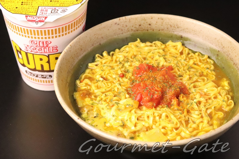 カップヌードル、カレー味を美味しくする、カレー粉、カレーの恩返し