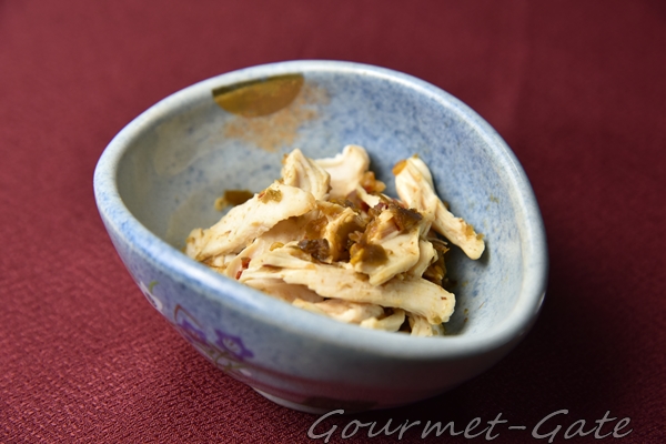 鶏の酒蒸し、唐辛子和え