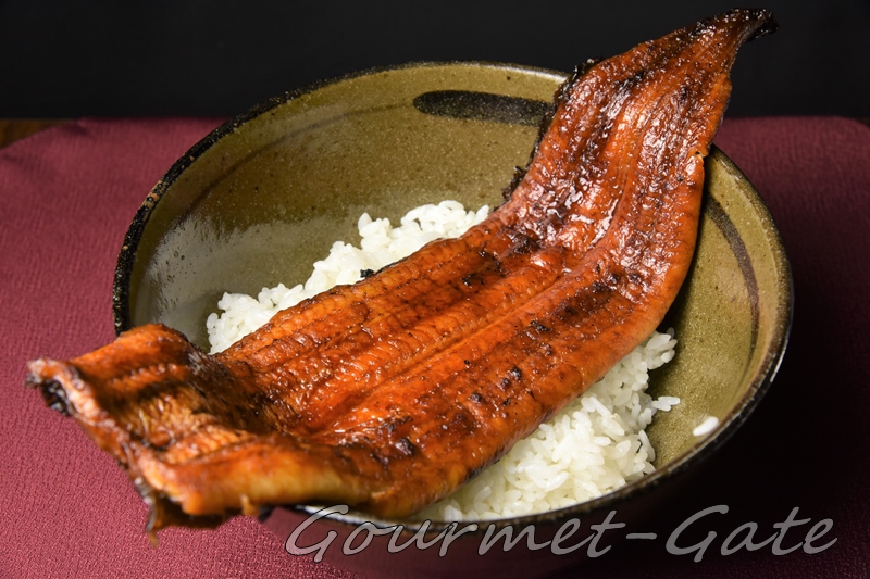 実食 パリふわで炭火の香りがたまらない うなぎの兼光 シェフのおとりよせブログ グルメの扉