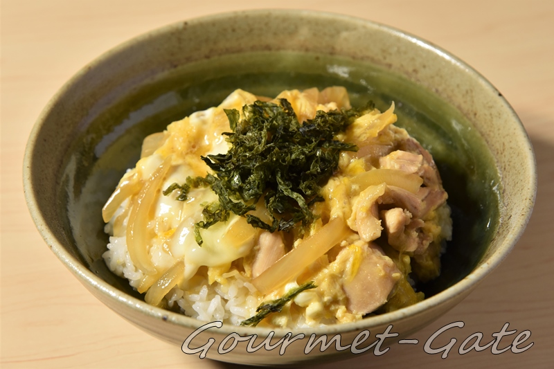 親子丼、漁師のまかない海苔、前田屋、工夫