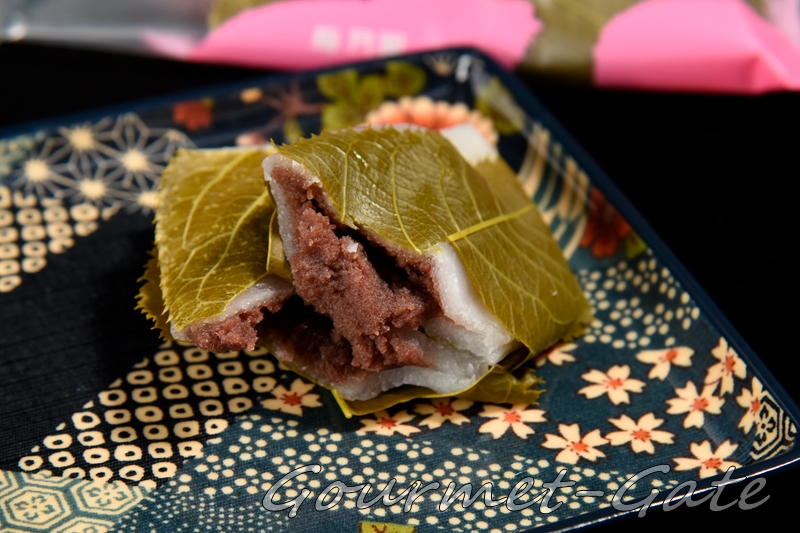 丁寧に作ったあん、桜葉の味を引き立てている作り