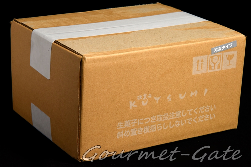 欧菓子KUTSUMIのダンボール